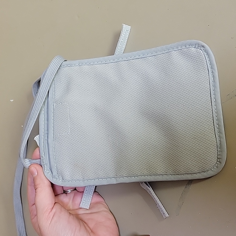 Hero travel supply - Picture 3 of 3